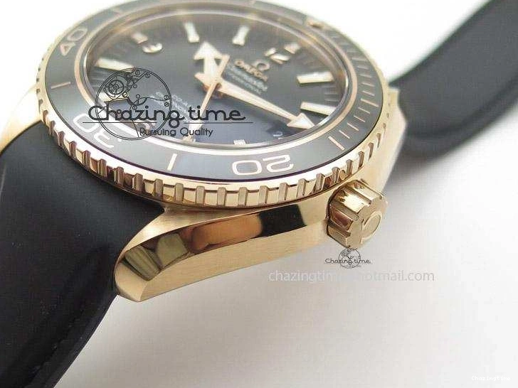 0112 Bright Planet Ocean Professional Rose Gold Liquid Metal V6F 45mm on Black Rubber Strap A 8287